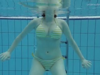 Babe bikini boob chick contest swimming woman - Porn tube